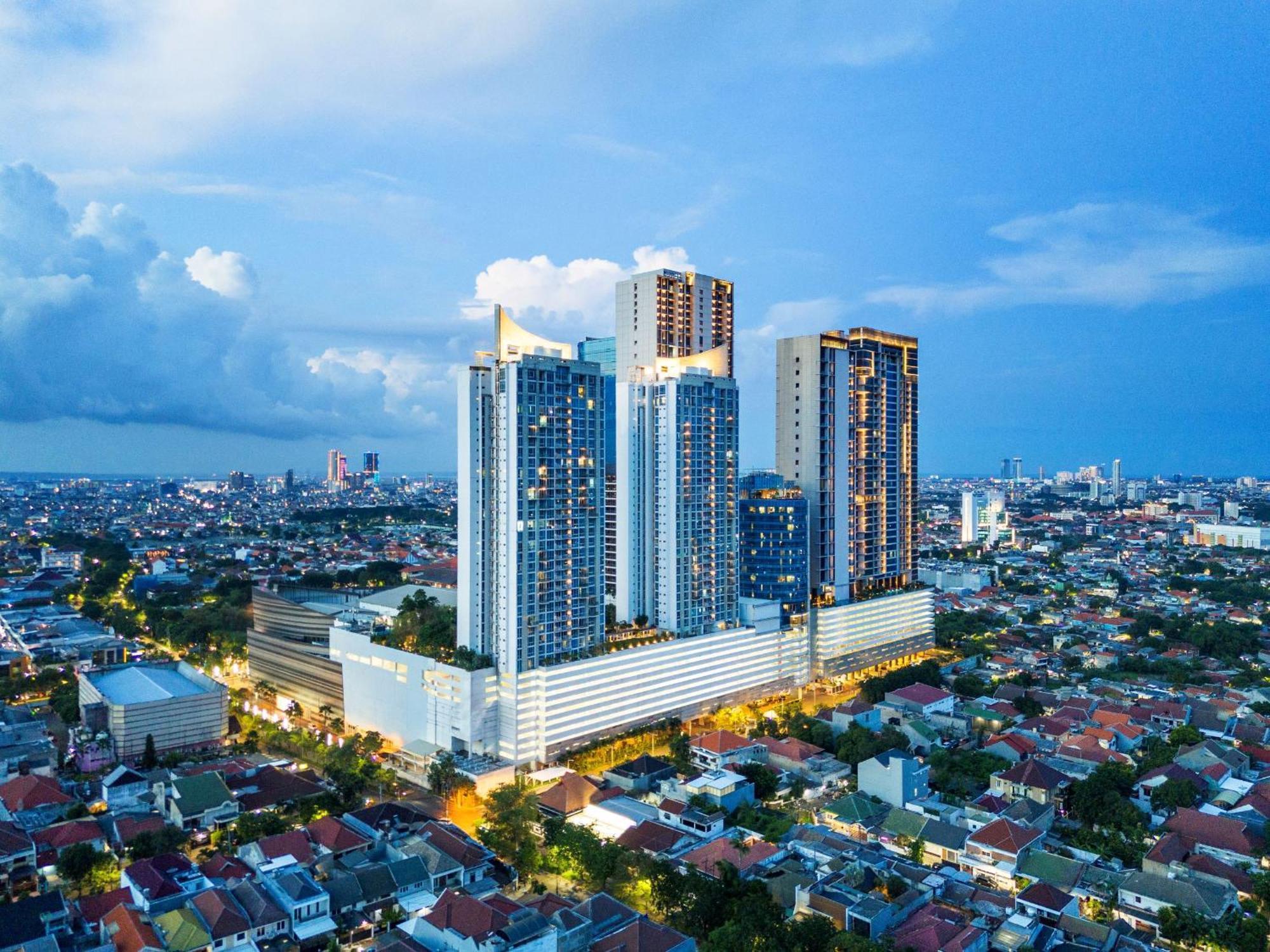 Hotel Ciputra World Surabaya Managed By Swiss-Belhotel International Exterior foto